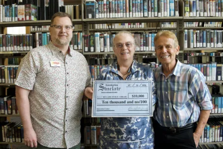 Sinclair Foundation donates another $10K to Bellaire Public Library